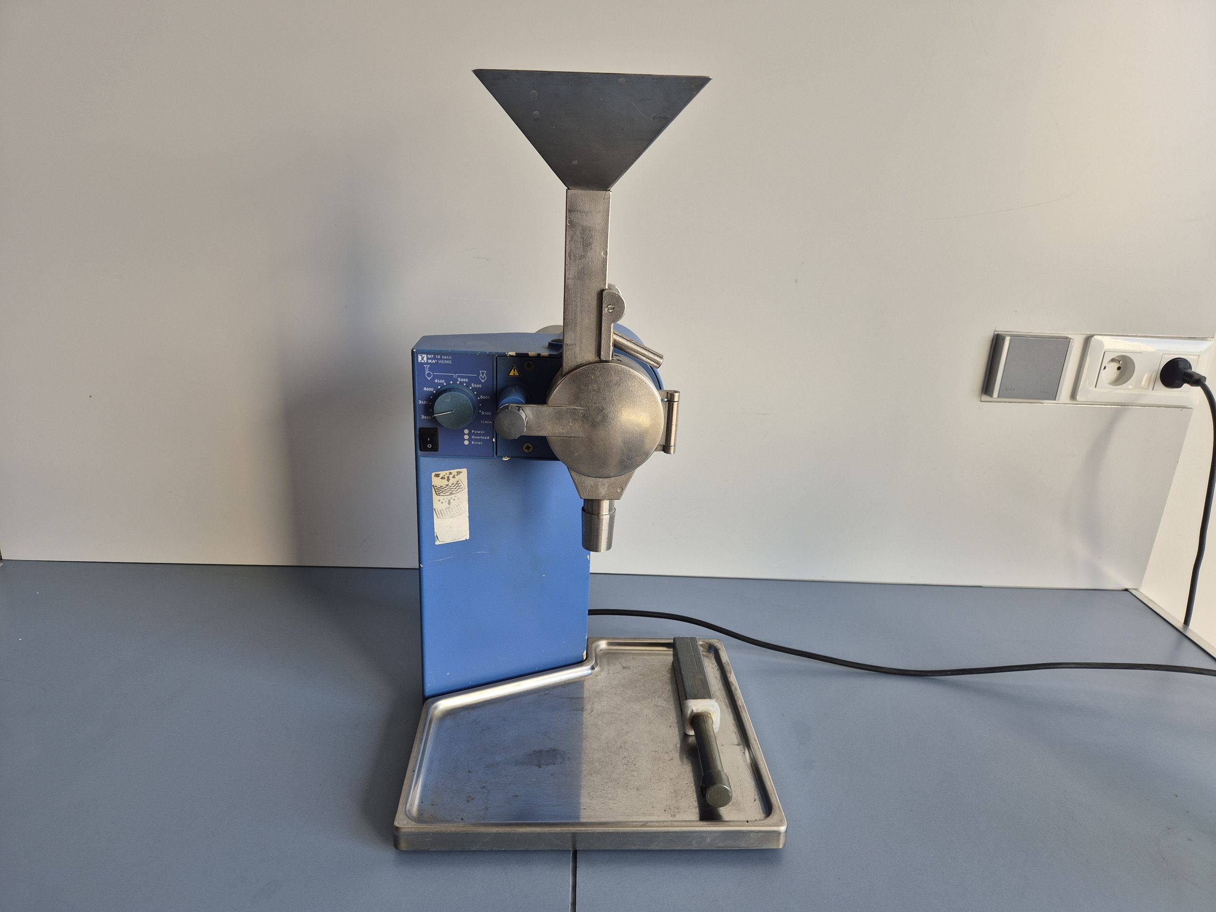 Micro-broyeur / broyeur universel IKA MF 10 basic + MF 10.1