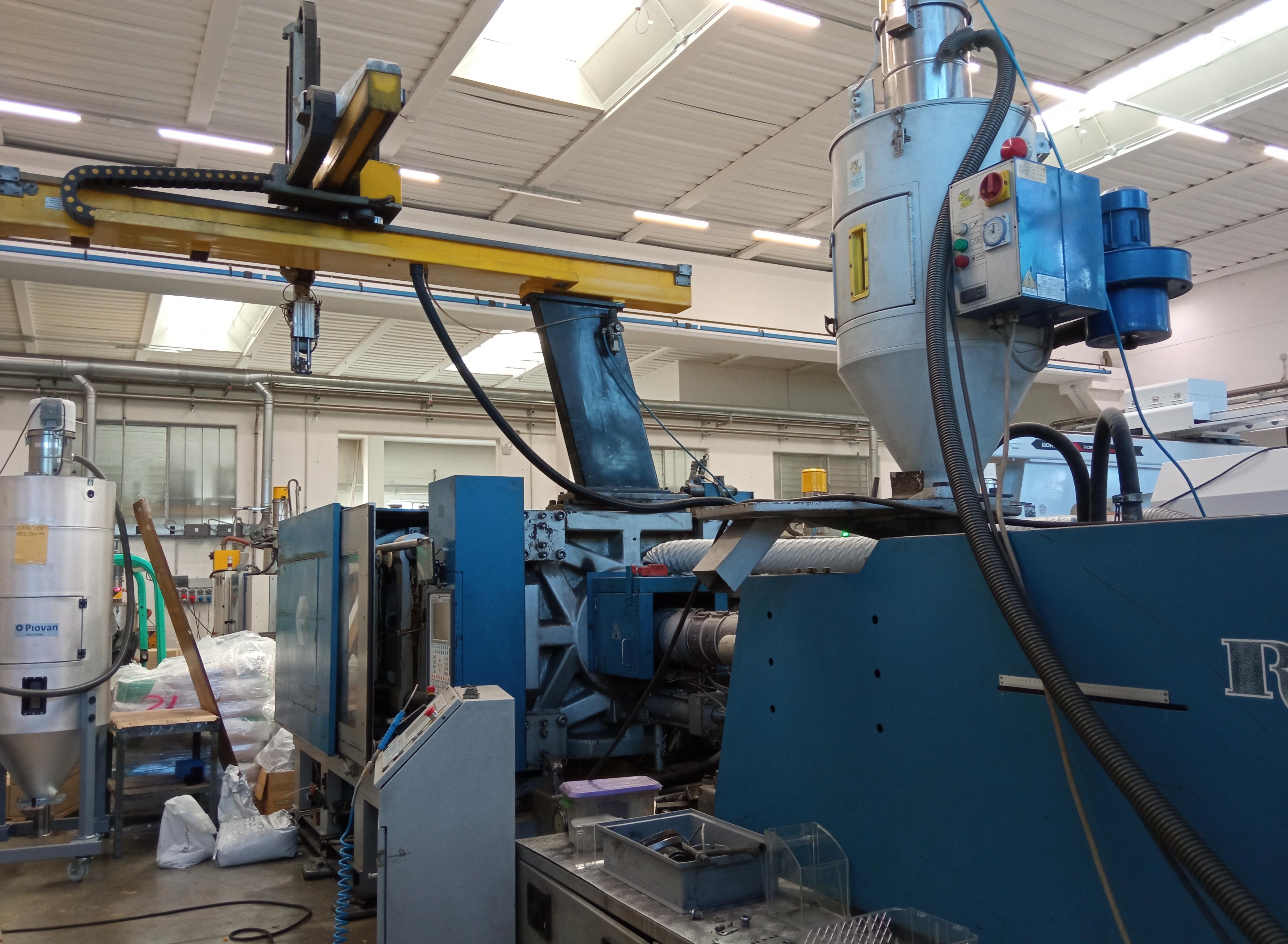 Presse à injecter REALPRES MP 400
