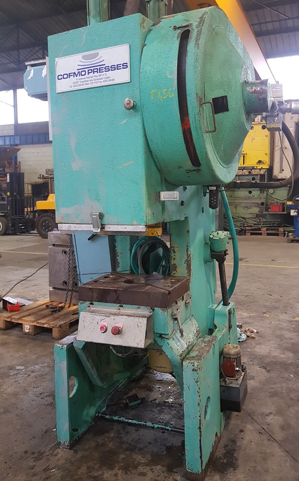 Presse mécanique à col de cygne 25T Barnaul / Cofmo KD2324K