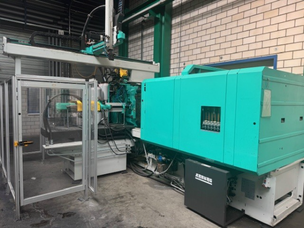 Presse à injecter ARBURG 720S e2 3K