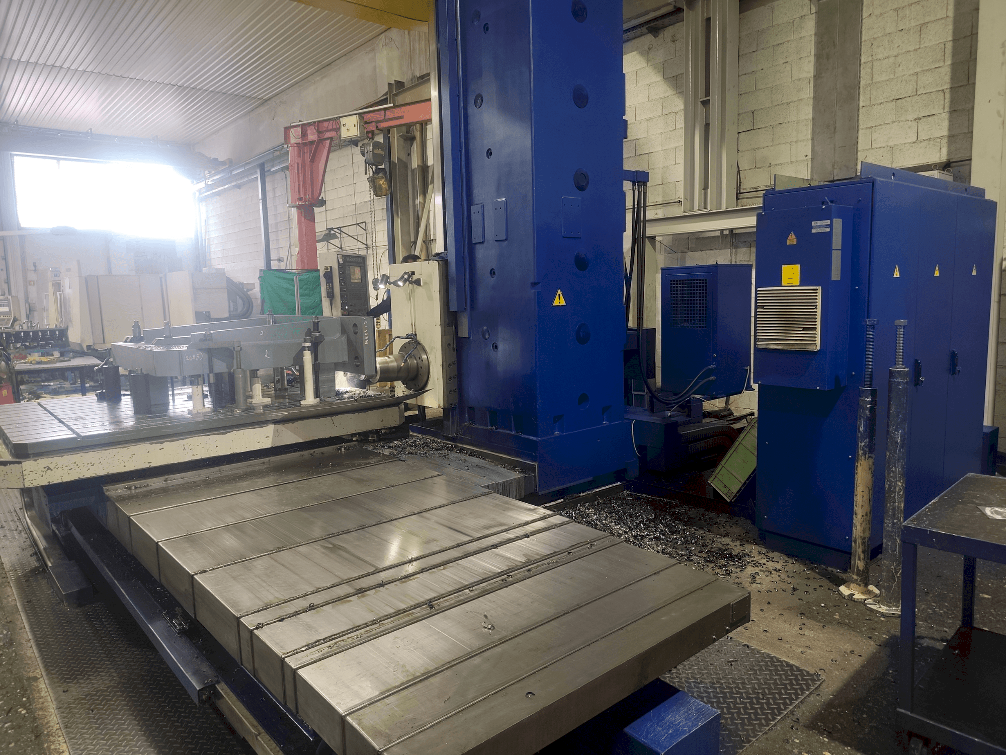 Aléseuse à montant fixe CNC TOS WHN 13.8