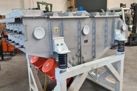 Machine pour le plastique Wezting Remo SVD2