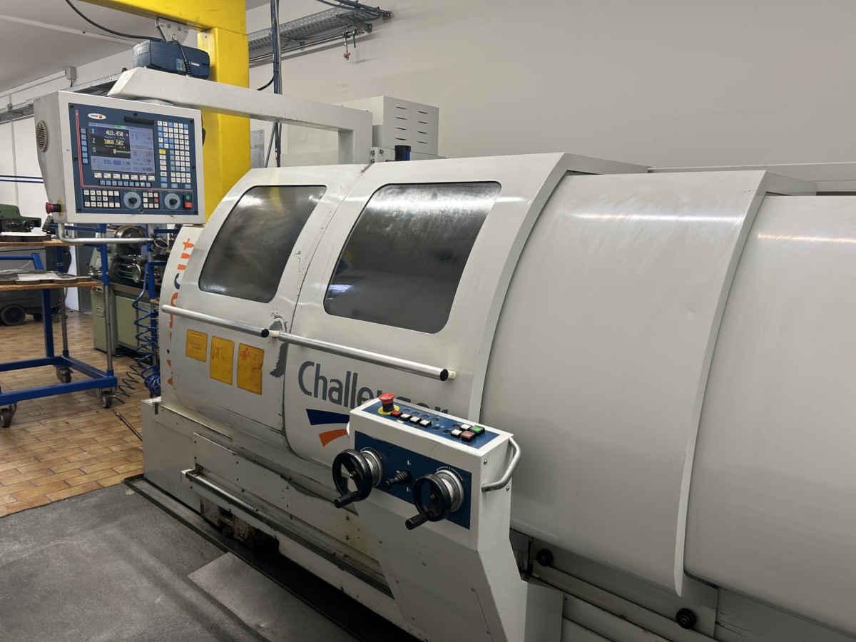 Tour cnc avec outils fixes MICROCUT BNC 1860 d'occasion