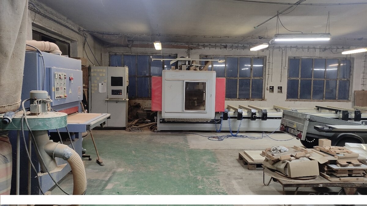 Centre d'usinage CNC pour le bois HOUFEK MERCURY H15