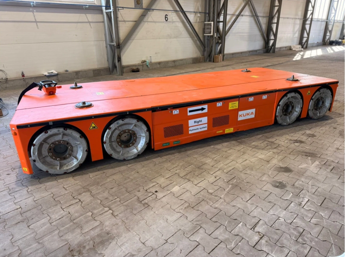 Robot industriel KUKA KoM-18000-UTV-D575