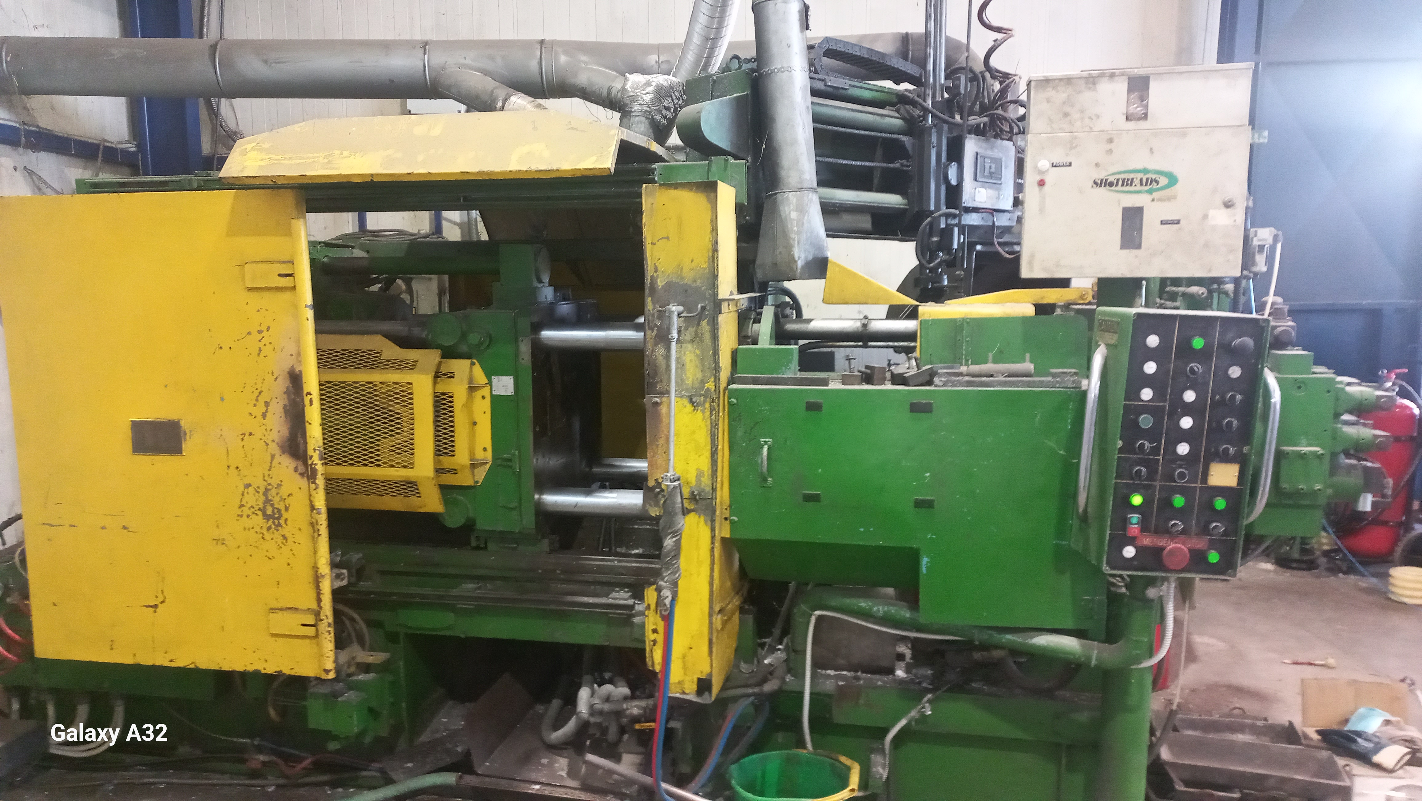 Machine de tôlerie Italpress 200 T