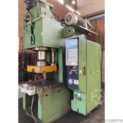 Hydraulic workshop press METALLKRAFT WPP 30 BK