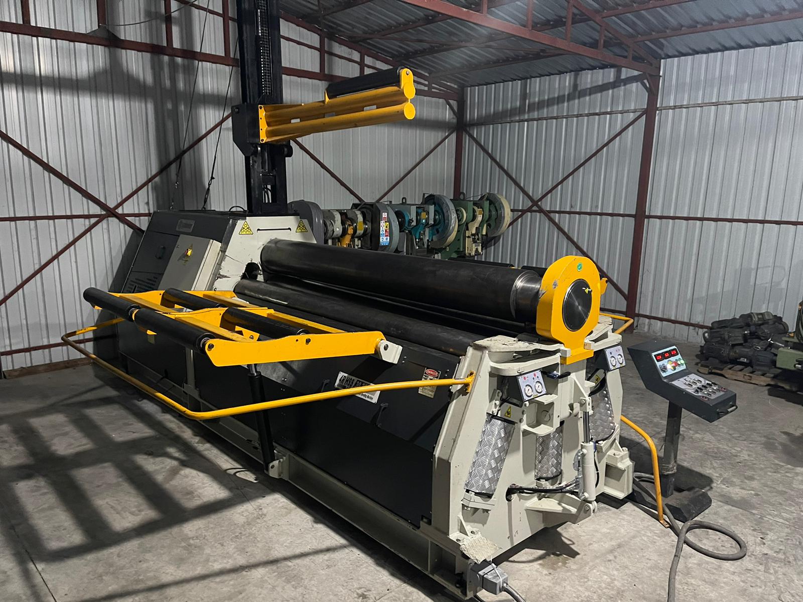 Rouleuse à 4 rouleaux Sahinler 4R HSS 30-350