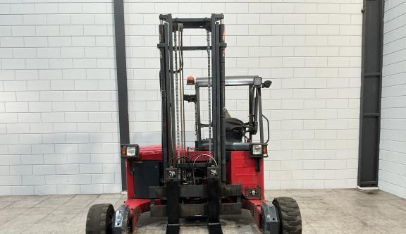 Kubota M4 24.4 Presse