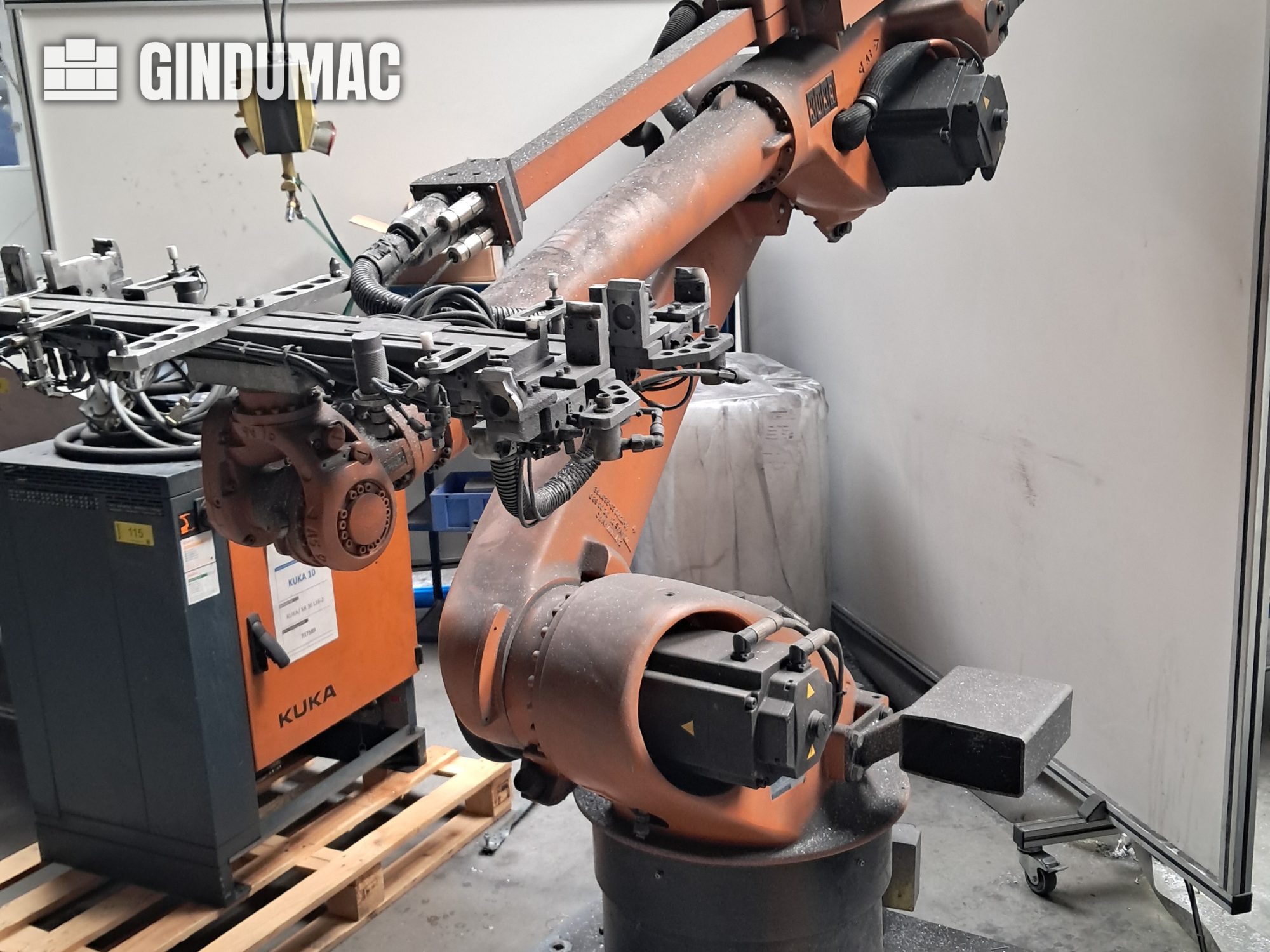 Robot industriel UNIVERSAL UR10