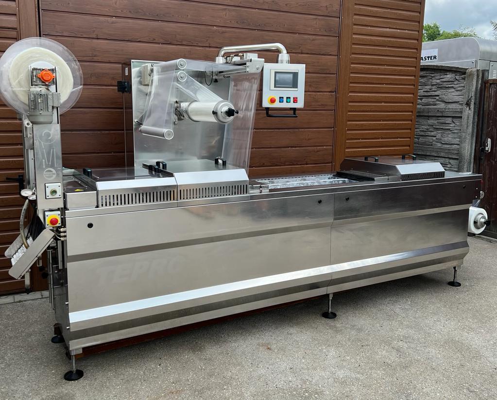 Ligne de formage remplissage operculage Tepro LPP 420-30/3618