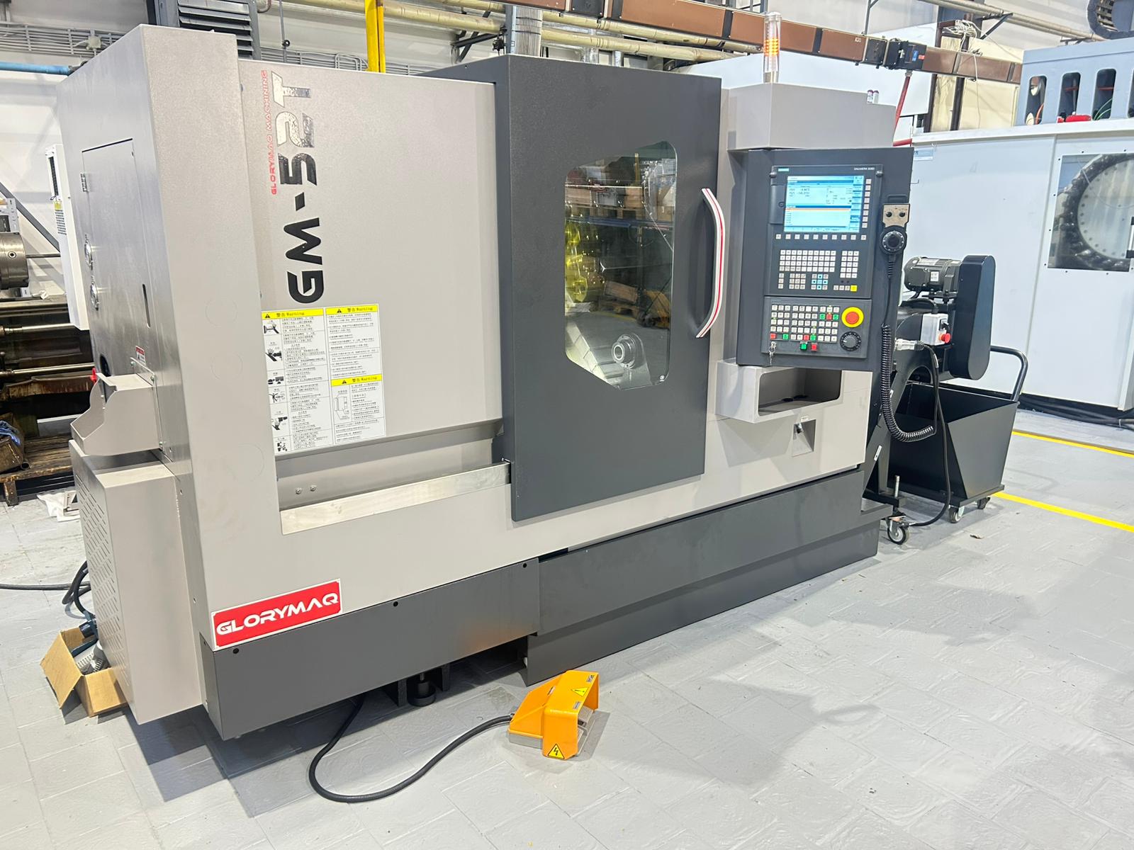 Tour cnc Wegar GM-52T