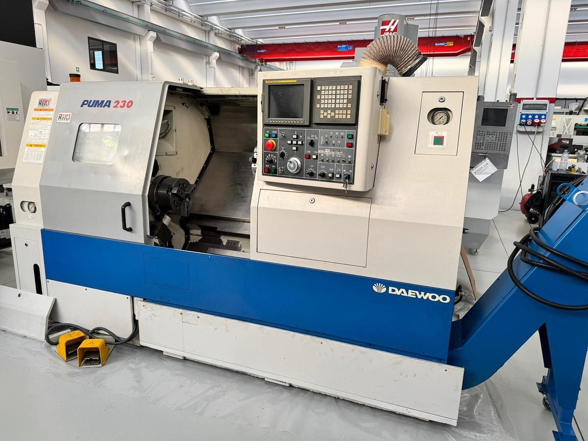 Tour cnc avec outils fixes Daewoo Puma 230 C d'occasion