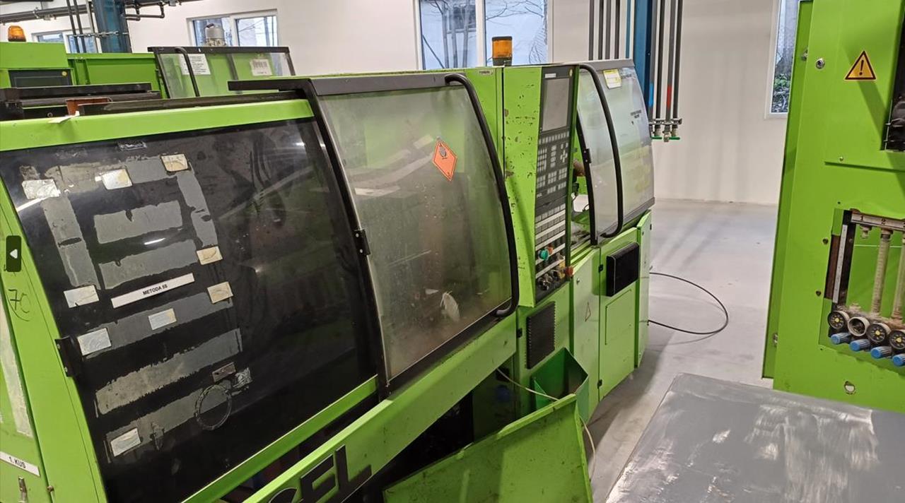 Presse à injecter Engel ES 200/45 HLV
