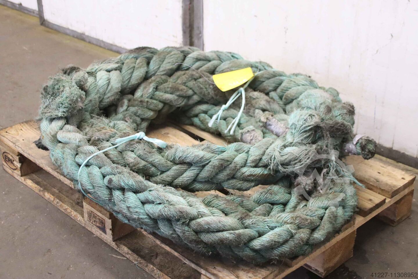 Ship rope Nylon Ø115 mm / 8 m
