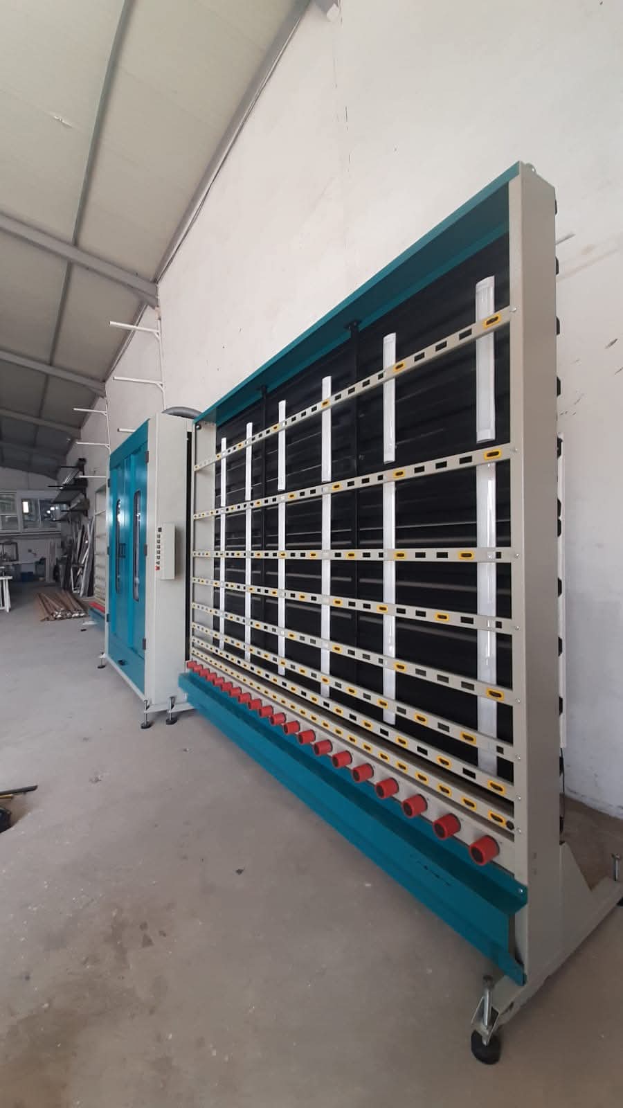 Machine de travail du verre Glasstech 2026