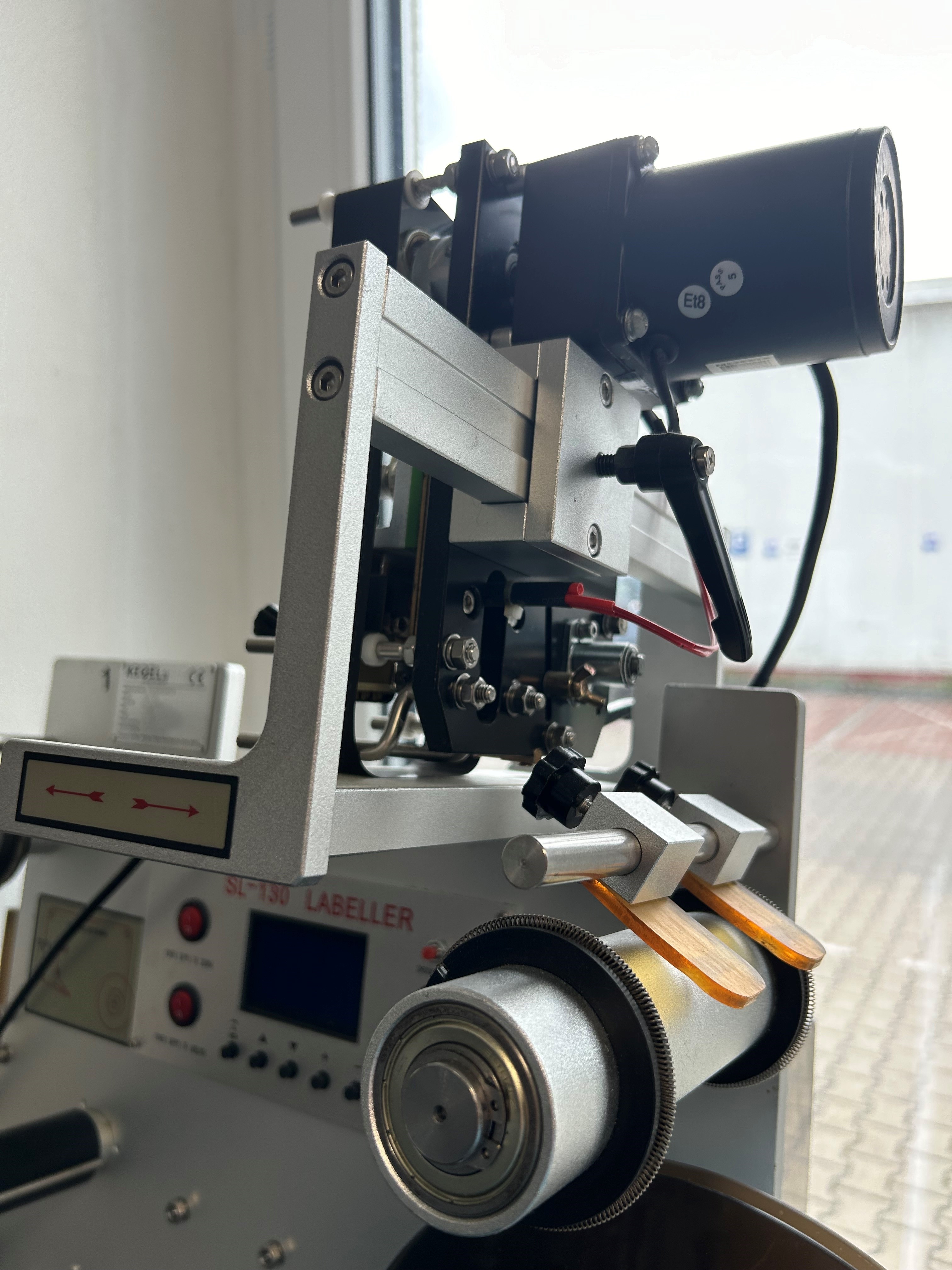 Etiqueteuse Hualian Machinery Group SL130