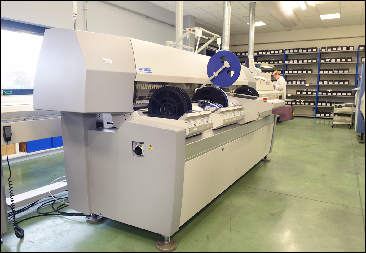 Machine de placement Mydata MY100SXe