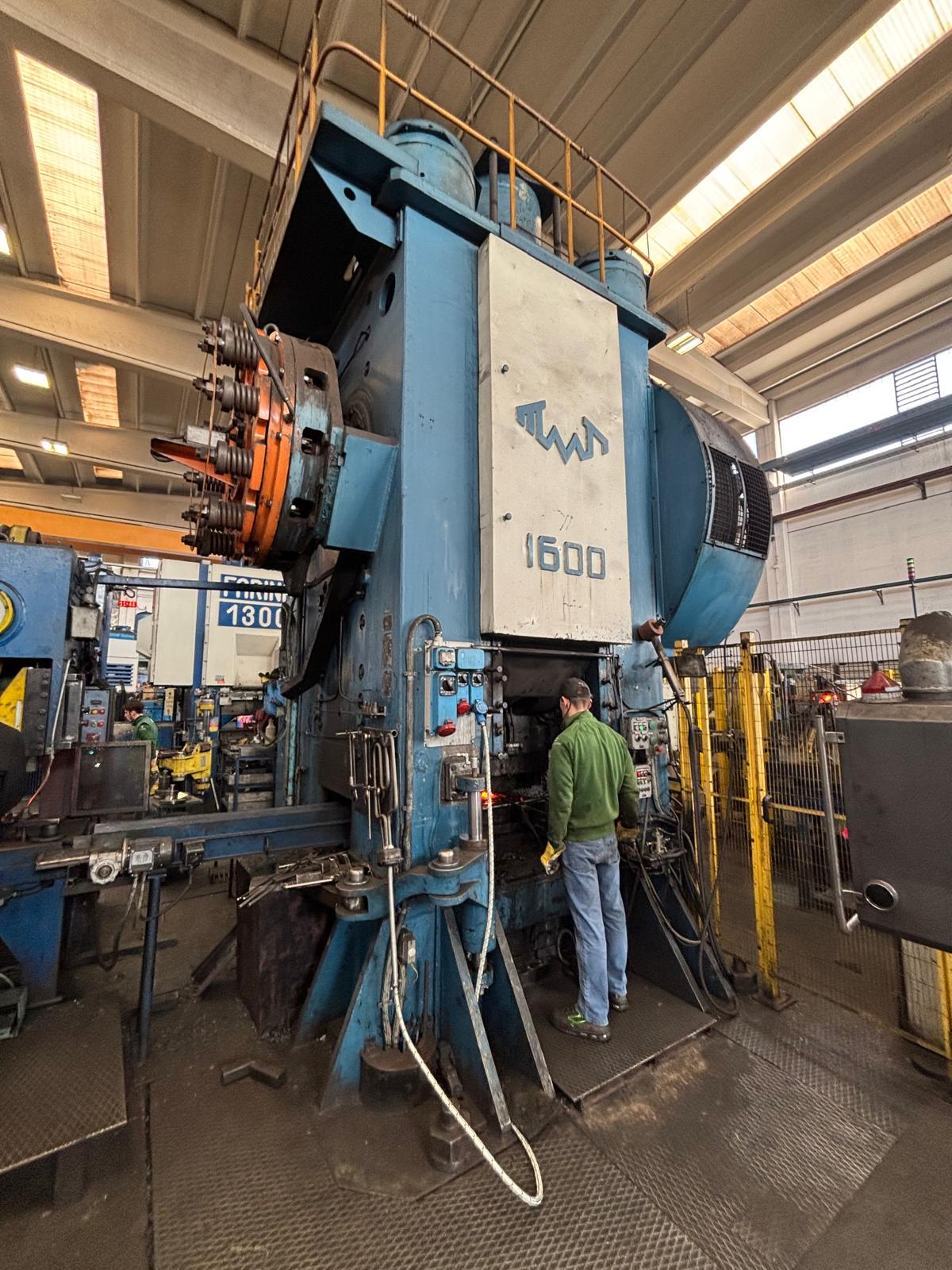 Presse TMP Voronezh Russia KB8042