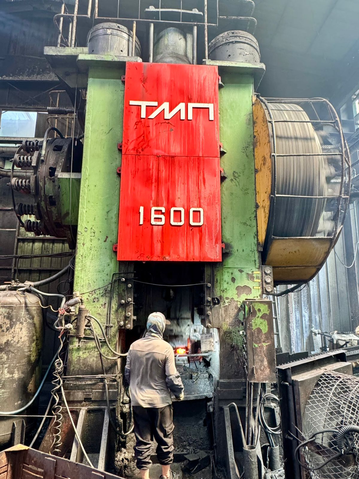 Presse TMP Voronezh Russia KB8542