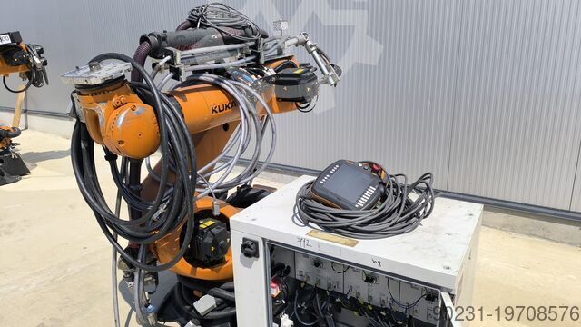 Industrial robot KUKA KRC4 KR 240 R2900 ULTRA REFURBISHED