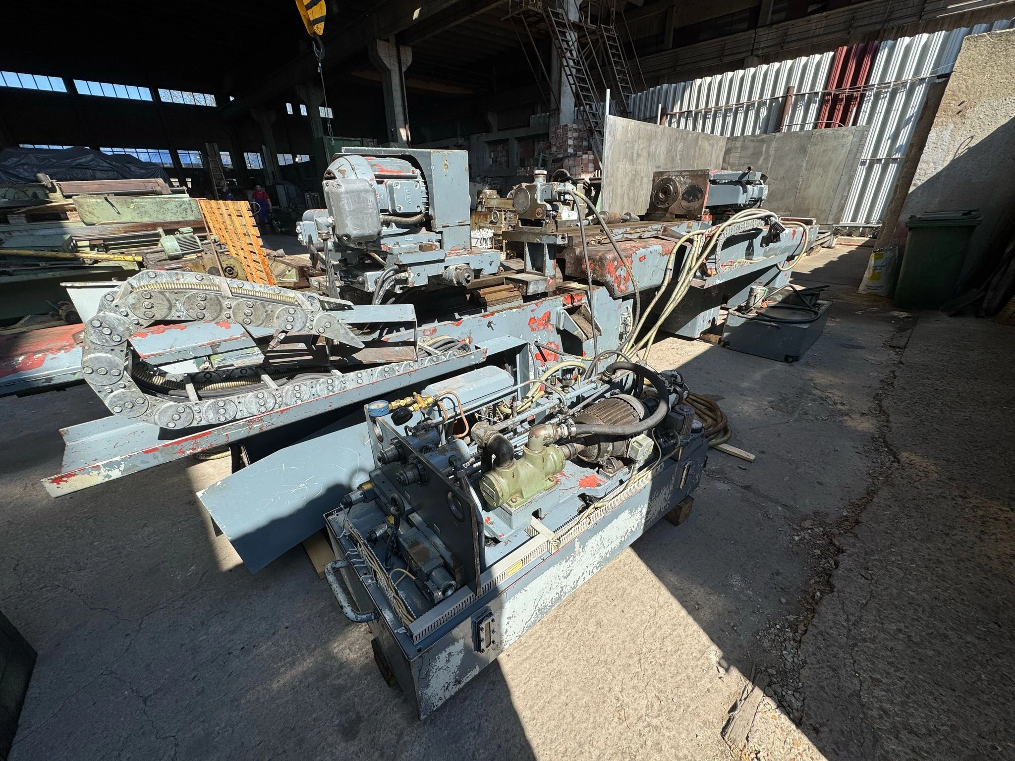 Rectifieuse cylindrique WOTAN SN 205/13L-25