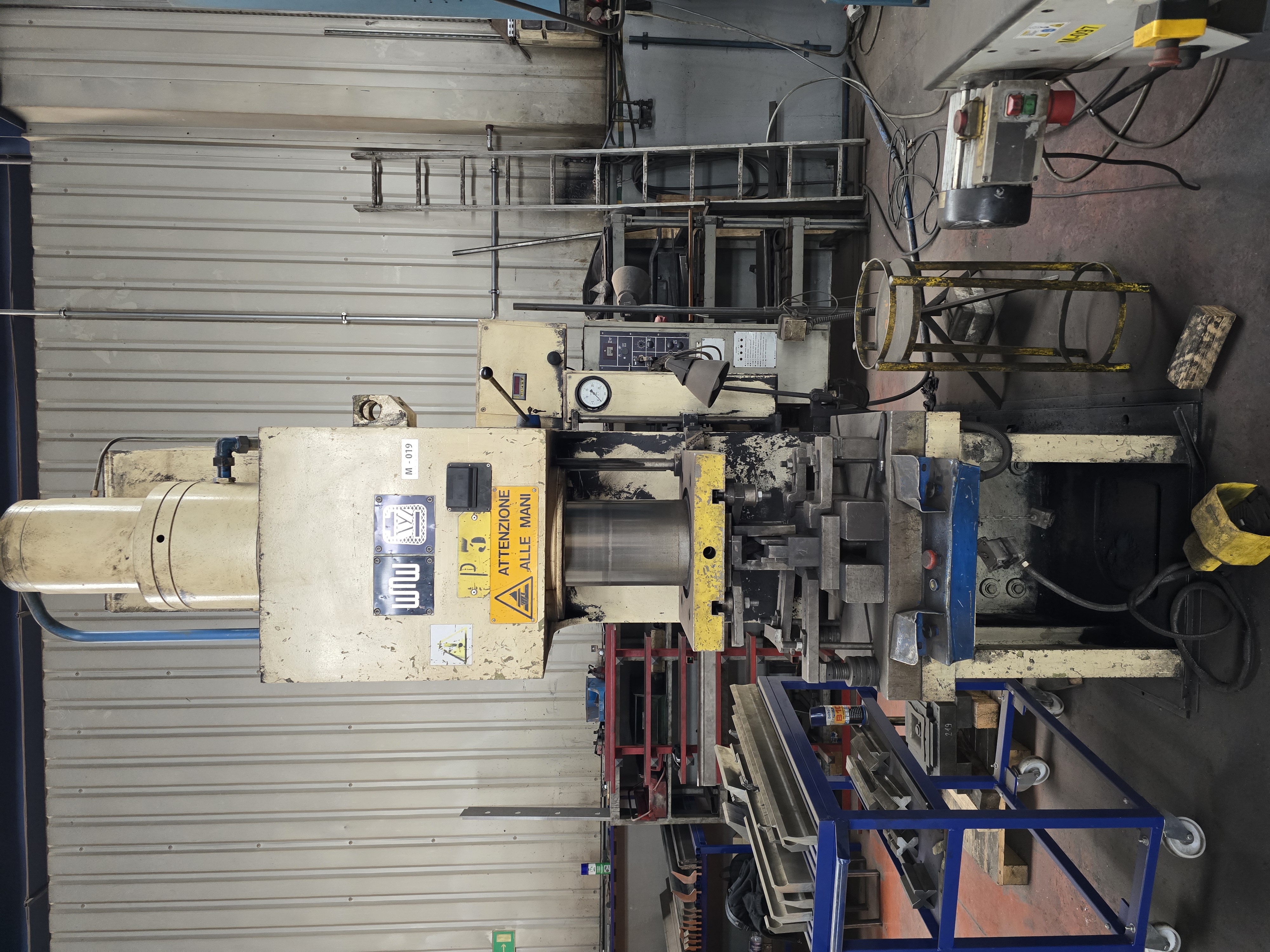 Presse WMW VEB WEMA PYE 100S/1M