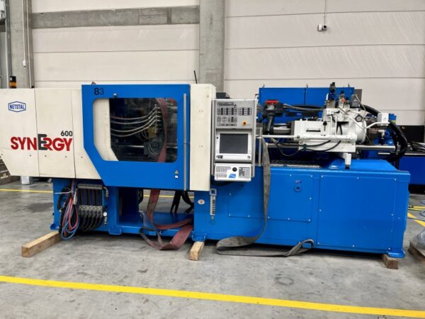 Presse à injecter Netstal S 600-230