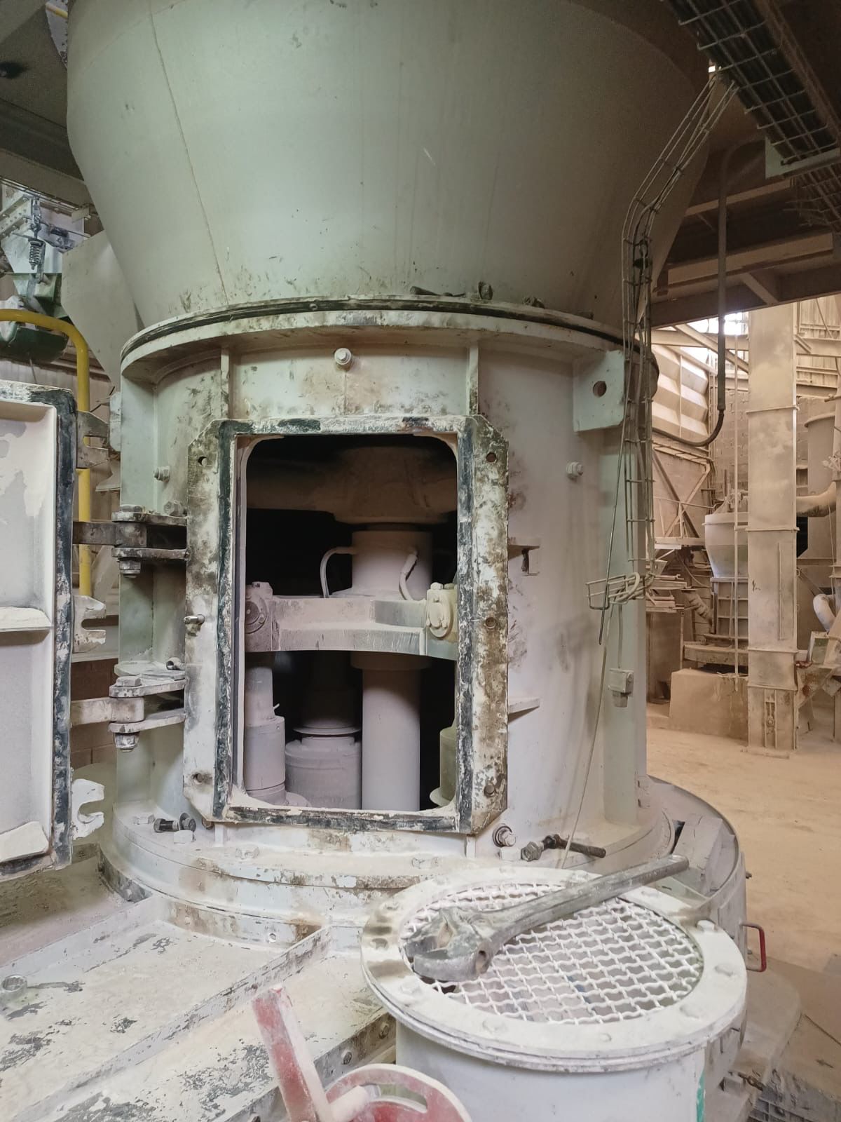 Broyeur pendulaire ANIVI type N°8 E 4/3