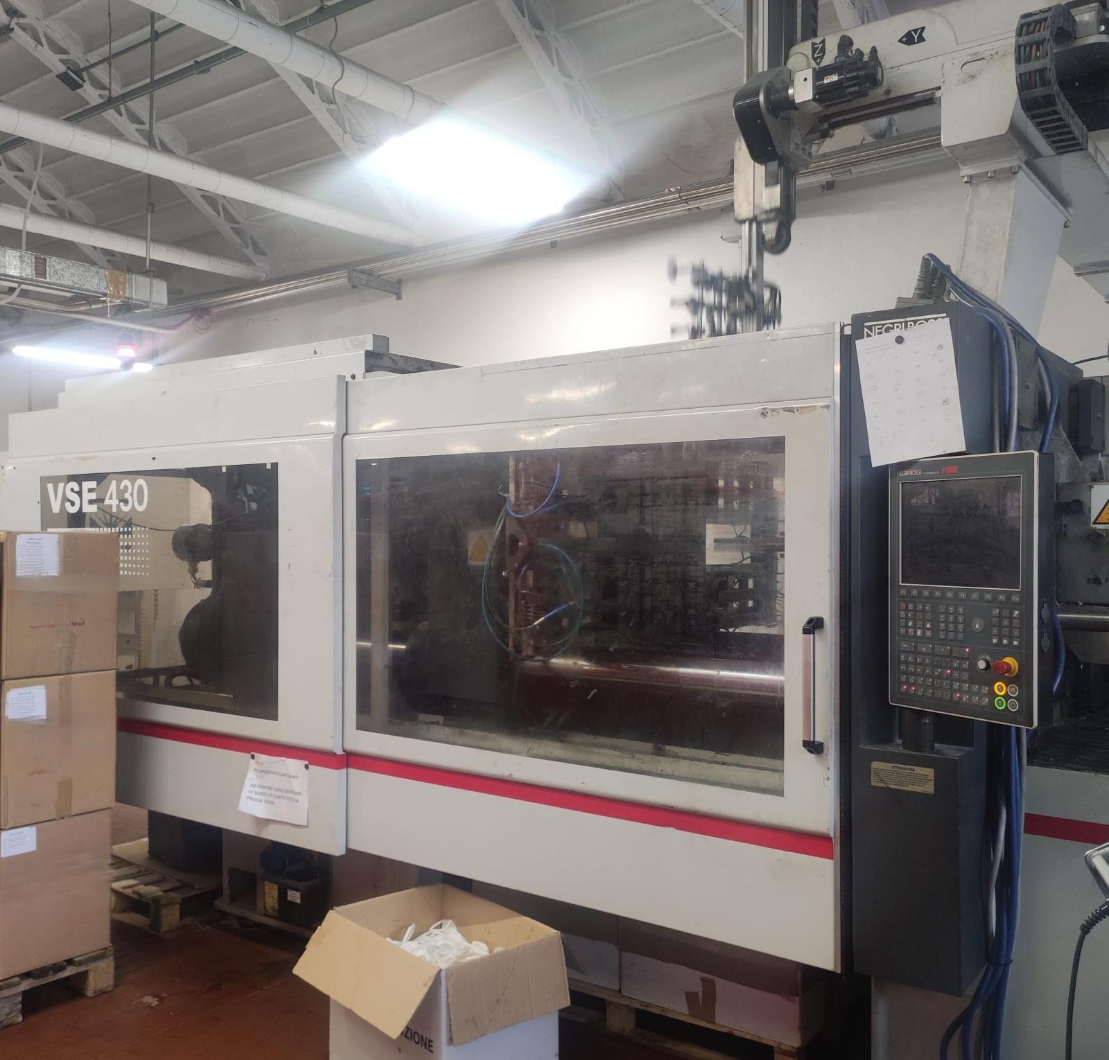 Presse à injecter NEGRI BOSSI VSE 430 (4300h-3200) Bonne affaire