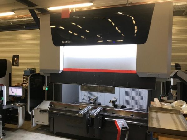 Force de compression standard 3200 kN Presse plieuse