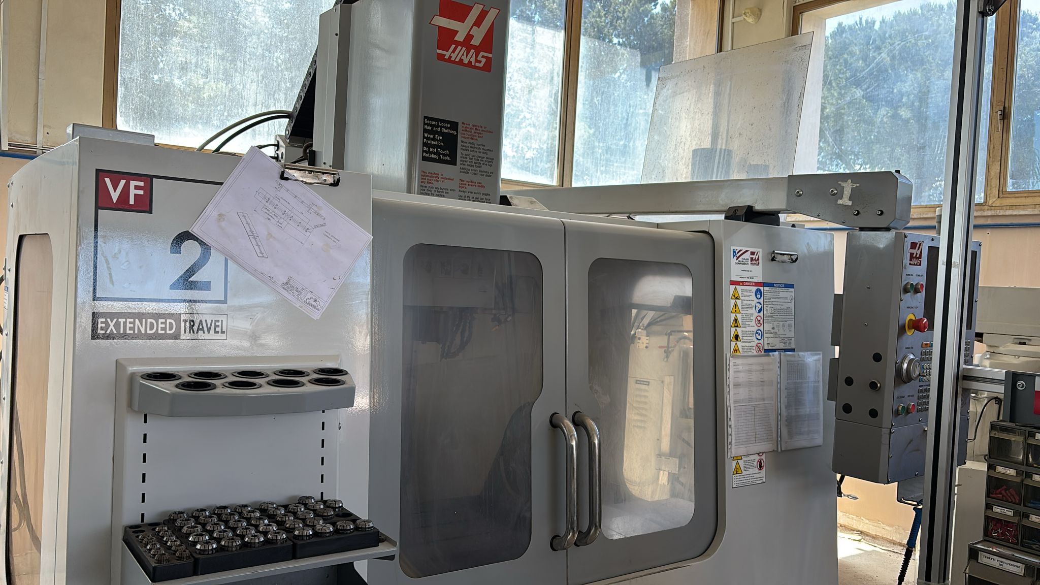 Centre d'usinage vertical HAAS VF-2DHE