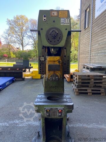 Automatic punching machine BRUDERER 60H