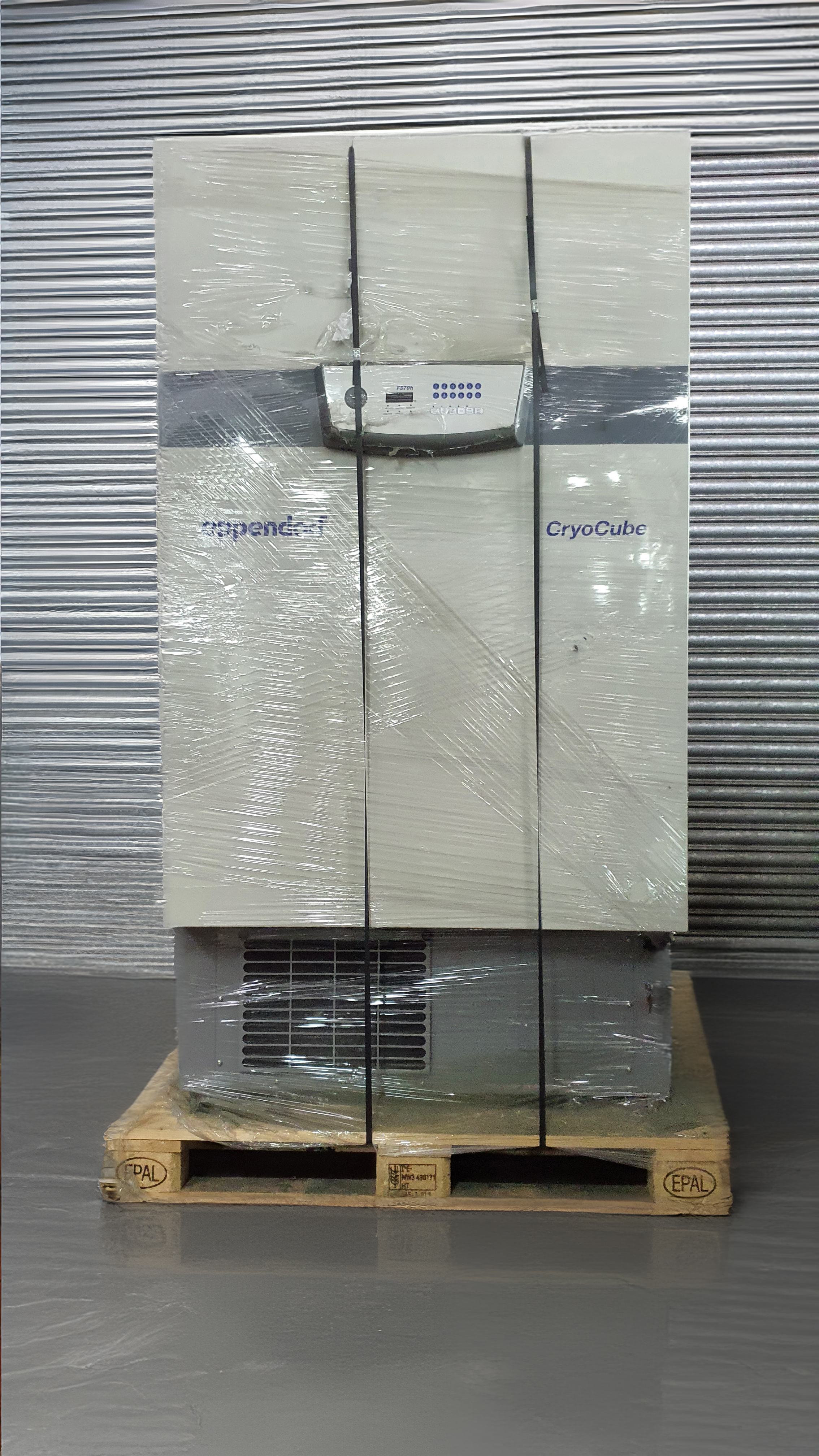 Equipement de laboratoire Eppendorf CryoCube HEF F570h-86