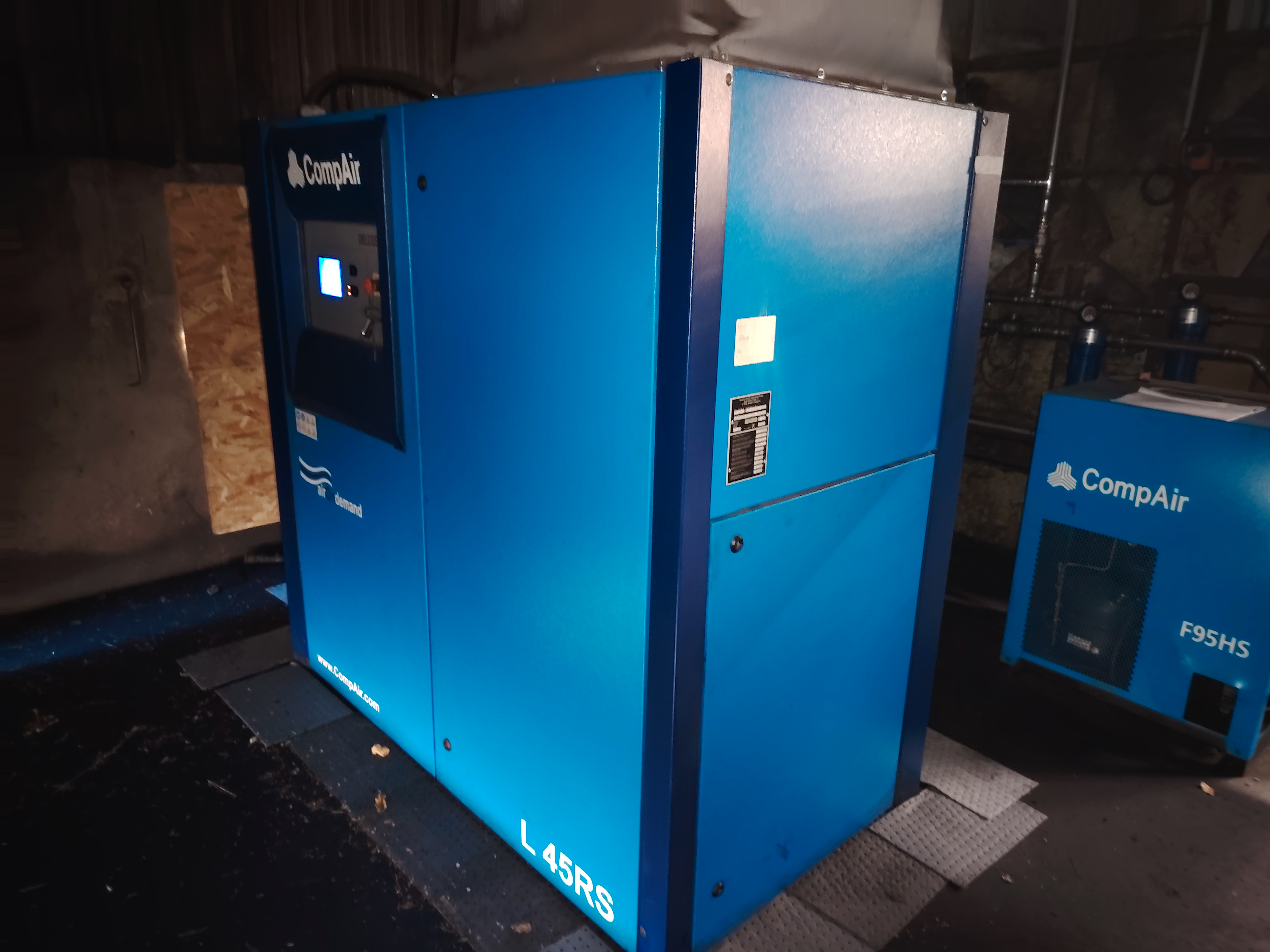 Machine-outil CompAir L45RS-13A Version V2