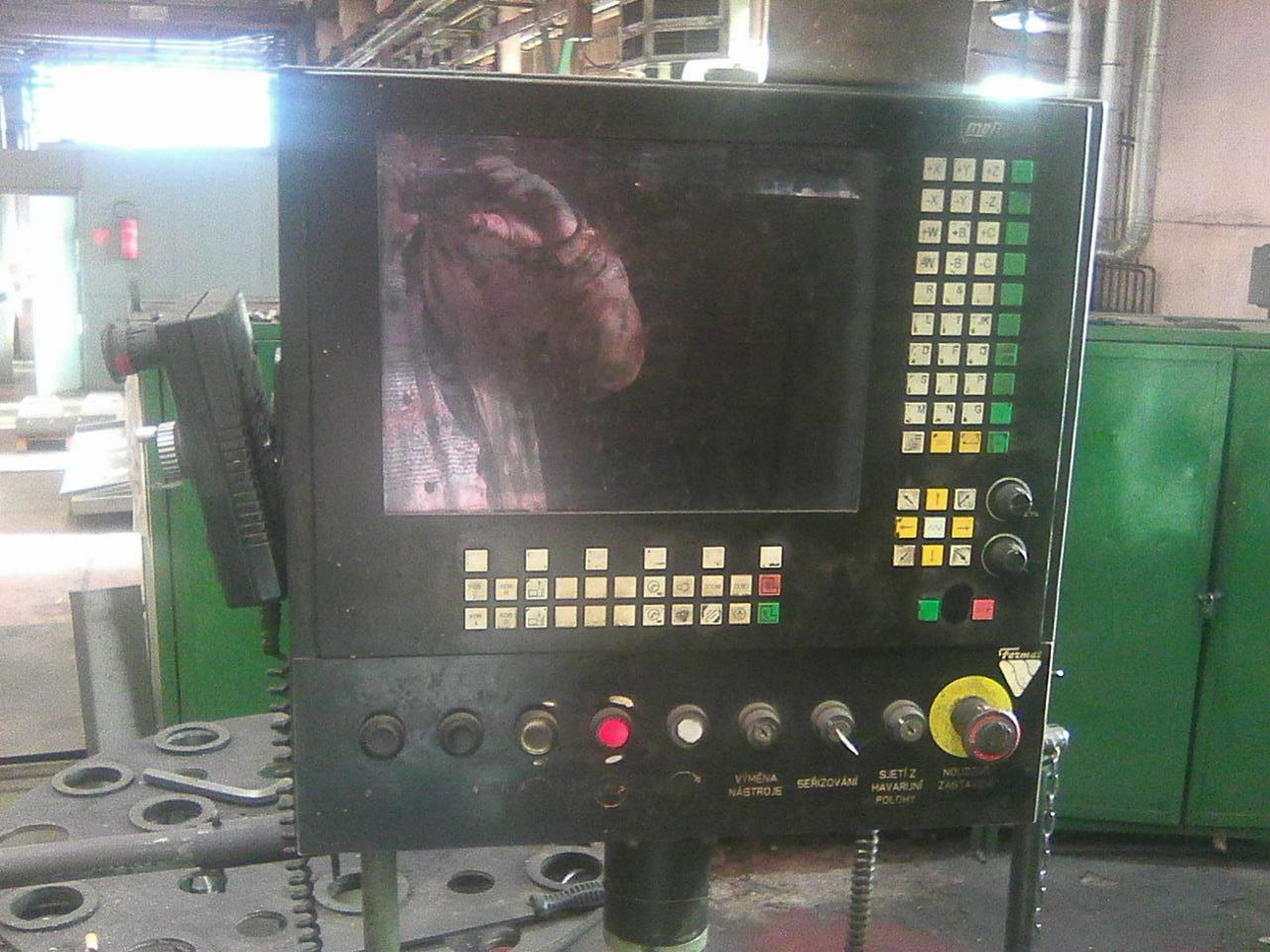 Photo 8