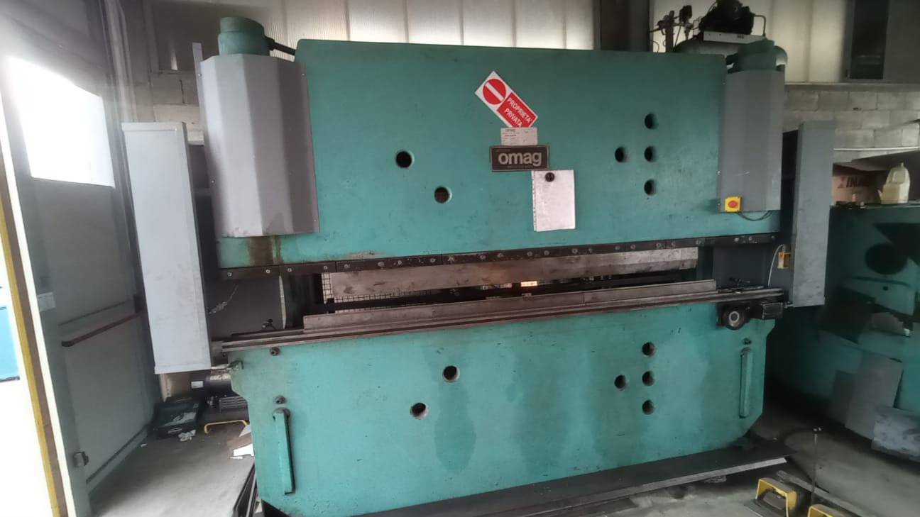 Presse plieuse OMAG 149