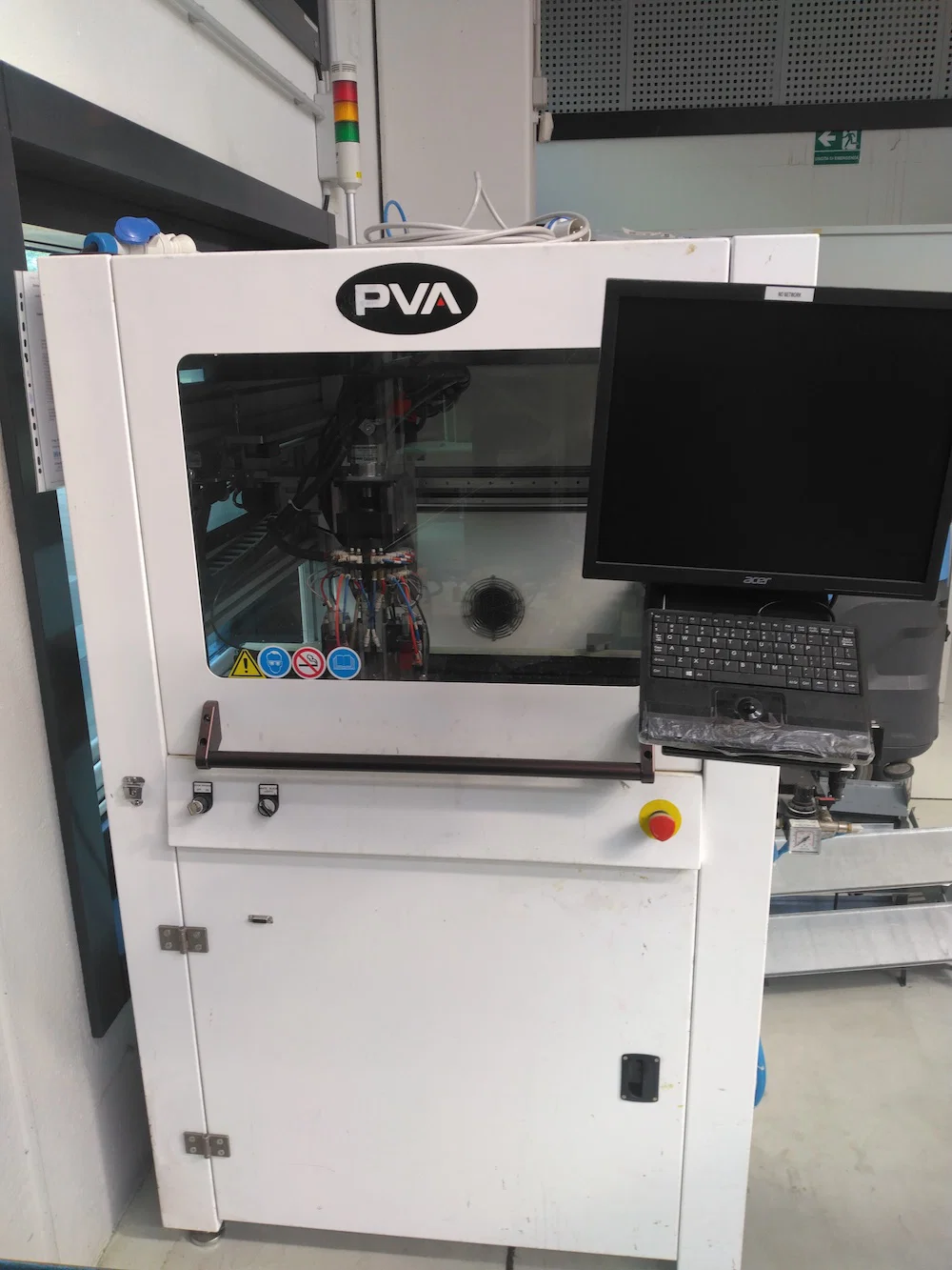 Machine à circuits imprimés PVA 6000