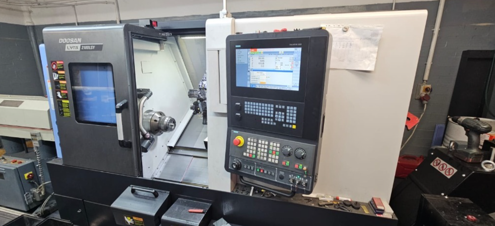 Tour cnc DOOSAN LYNX 2100 LSYA