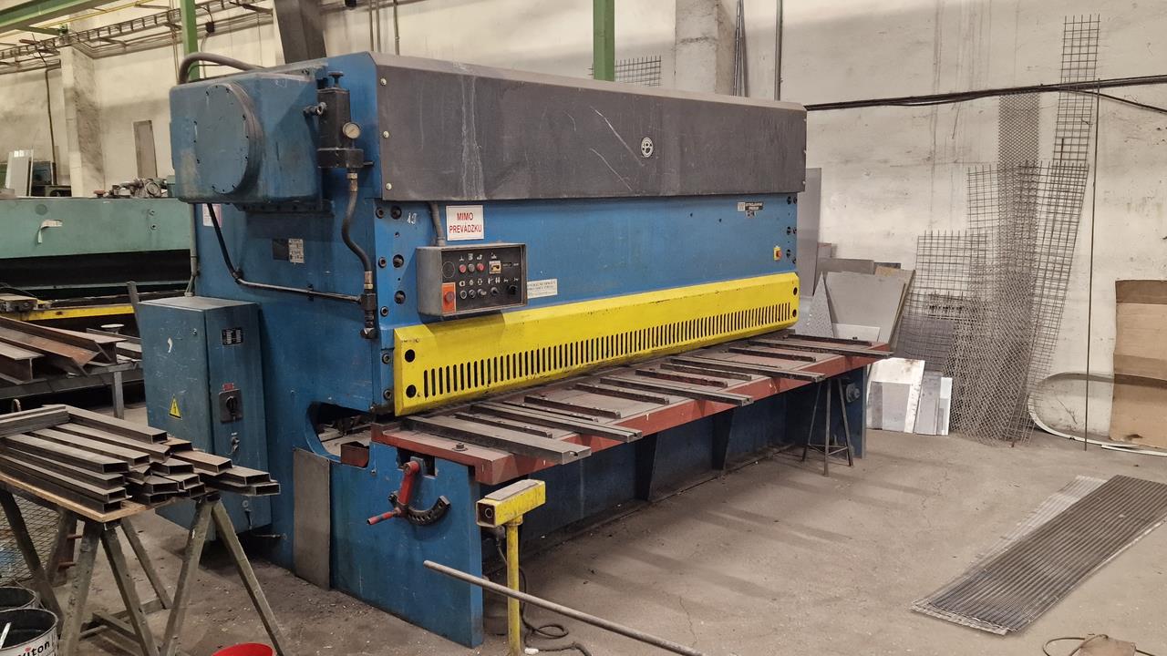 Cisaille guillotine hydraulique ESPE NTA 3150/10