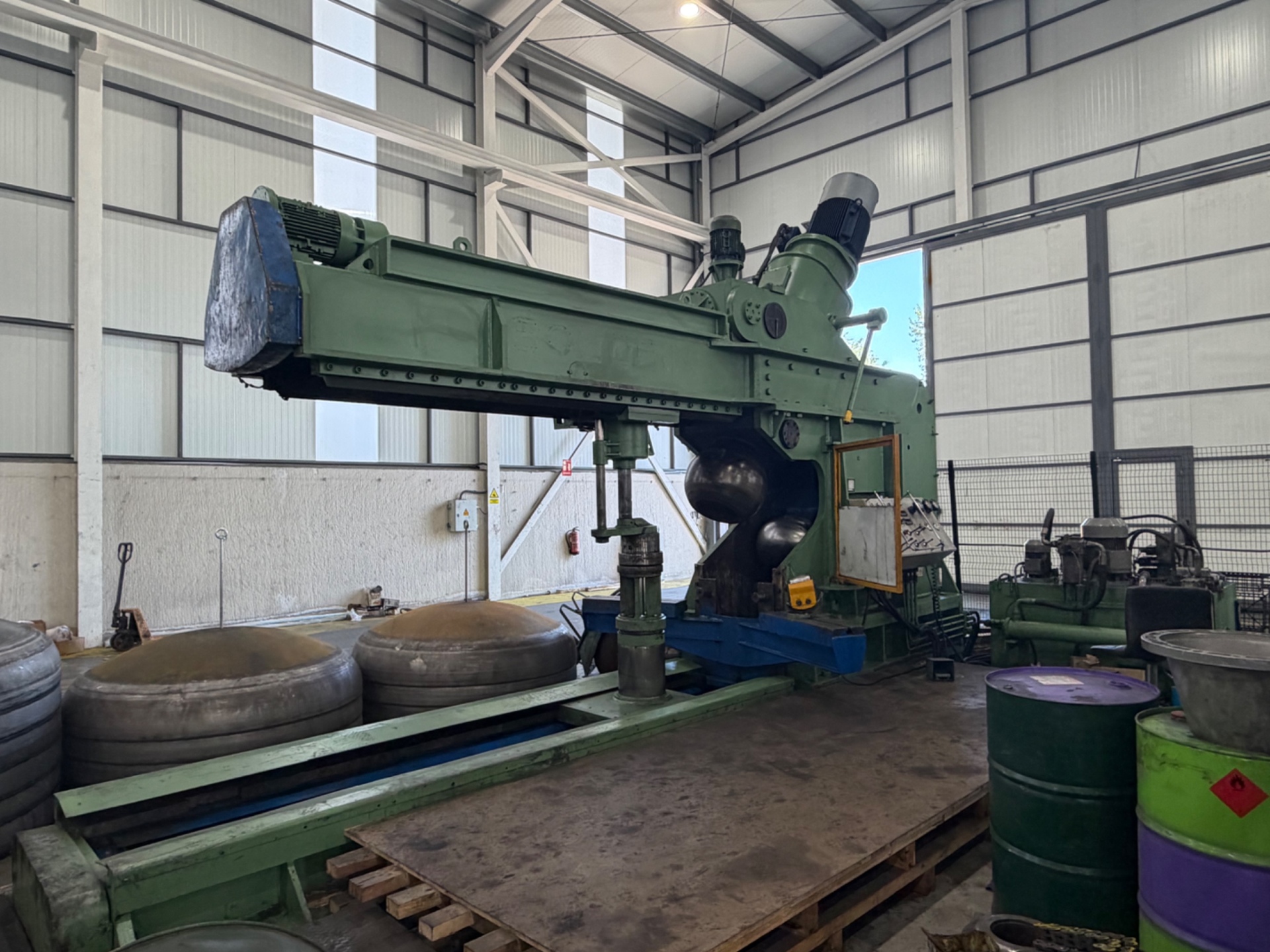 Machine de tôlerie BOLDRINI RIBO 30HY/6000