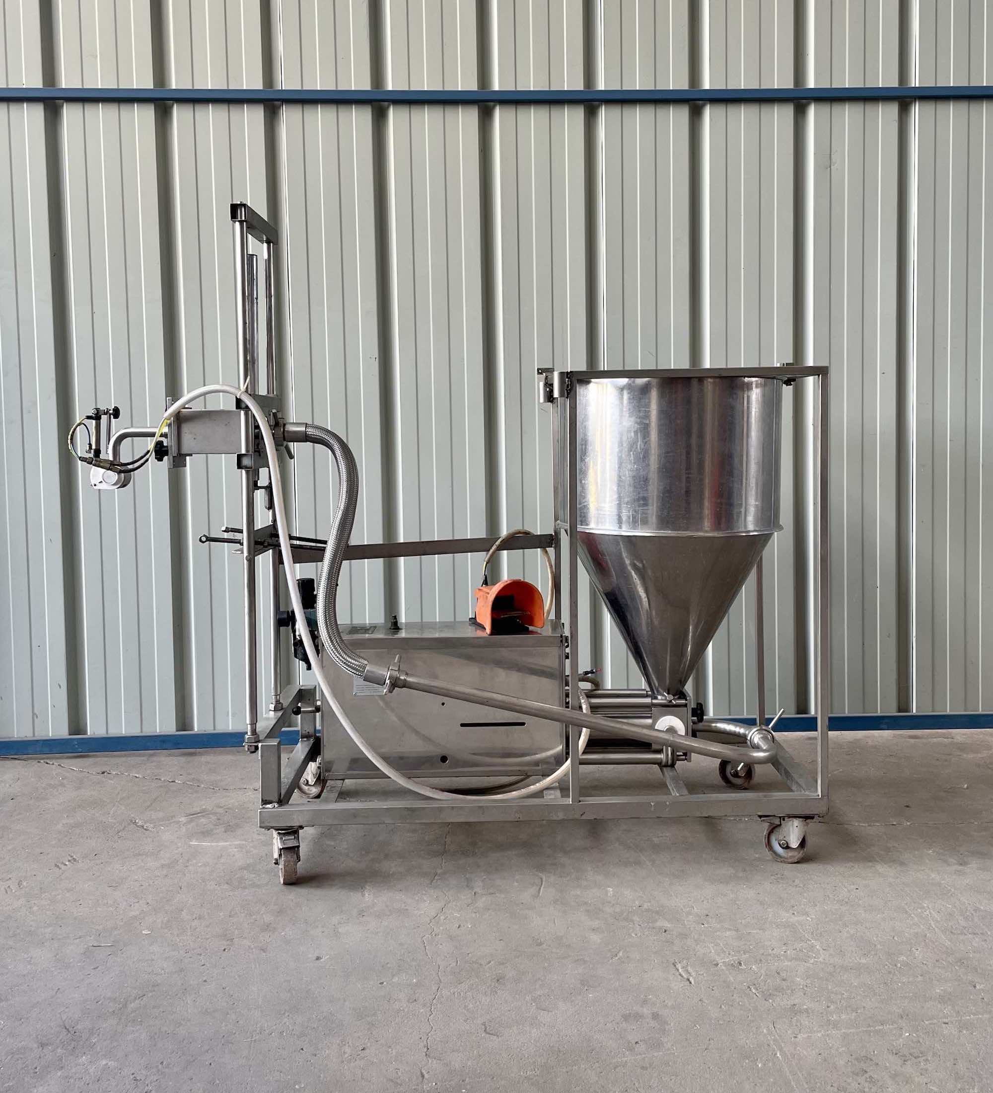 Turbo tools NMD 888 - Doseuse à piston