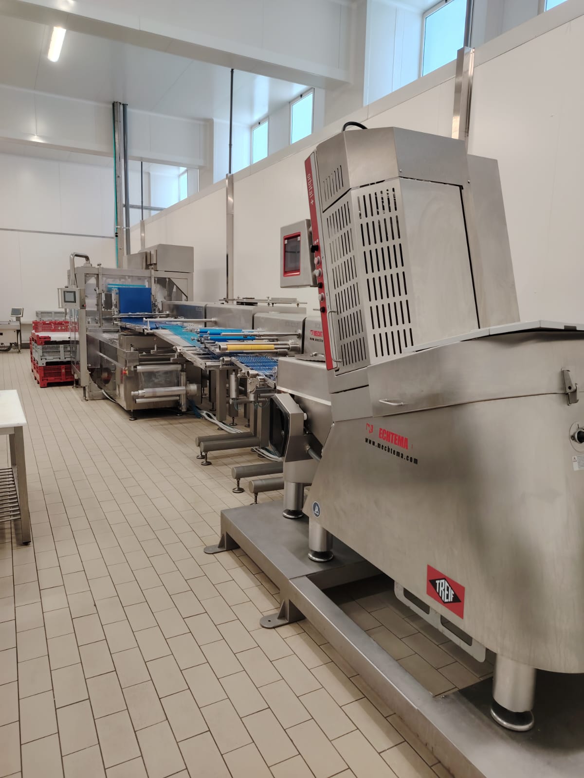 Ligne de formage remplissage operculage Veripack Progress