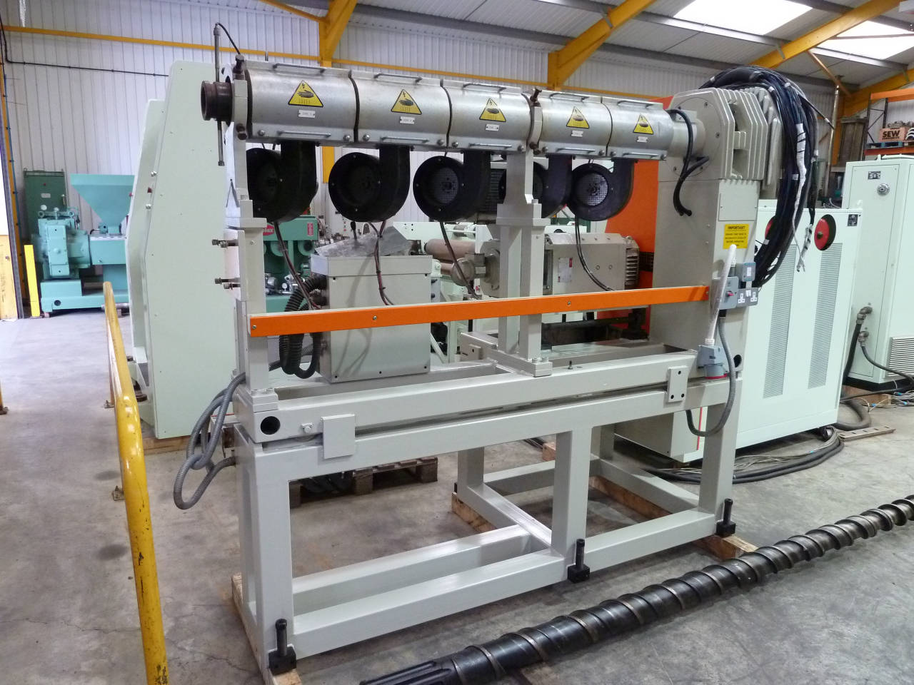 Extrudeuse monovis Battenfeld Gloenco Uni-Ex1-120-32/Uni-Ex60/32