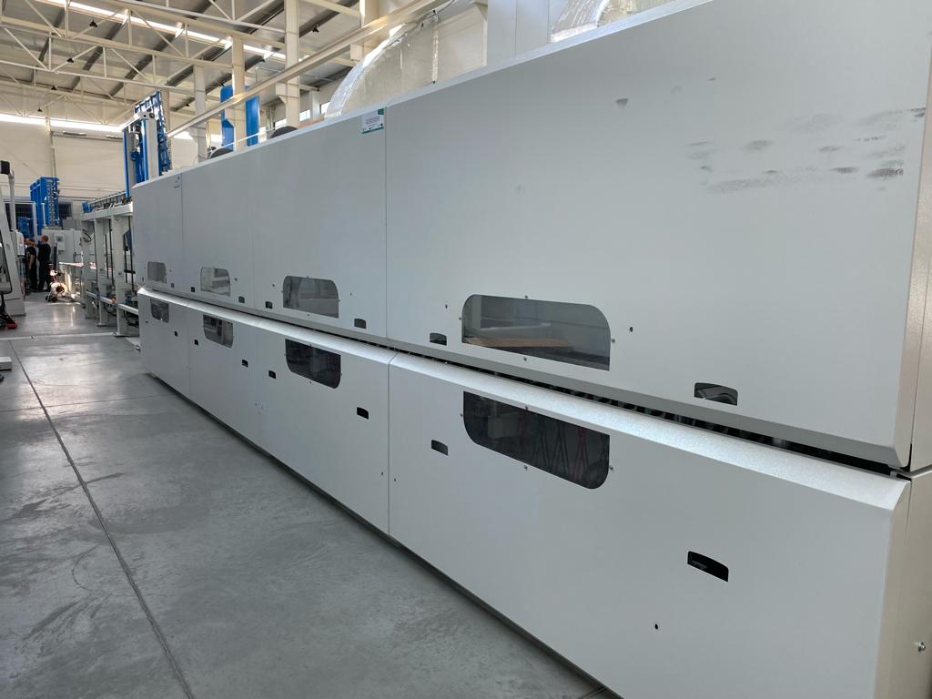 Technokilns 3300 x 6000 mm Four de trempe pour le verre