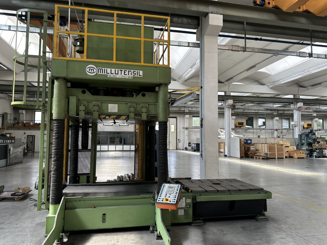 Presse hydraulique MILLUTENSIL MIL162