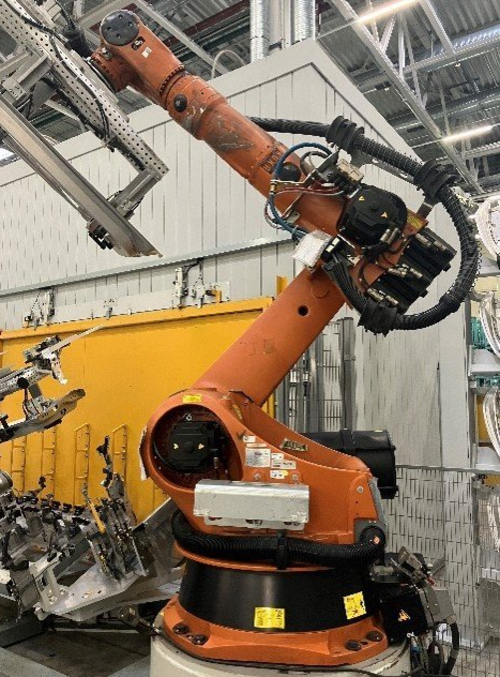Robot industriel KUKA KR 240 L180-2 2000, armoire de commande comprise 64689