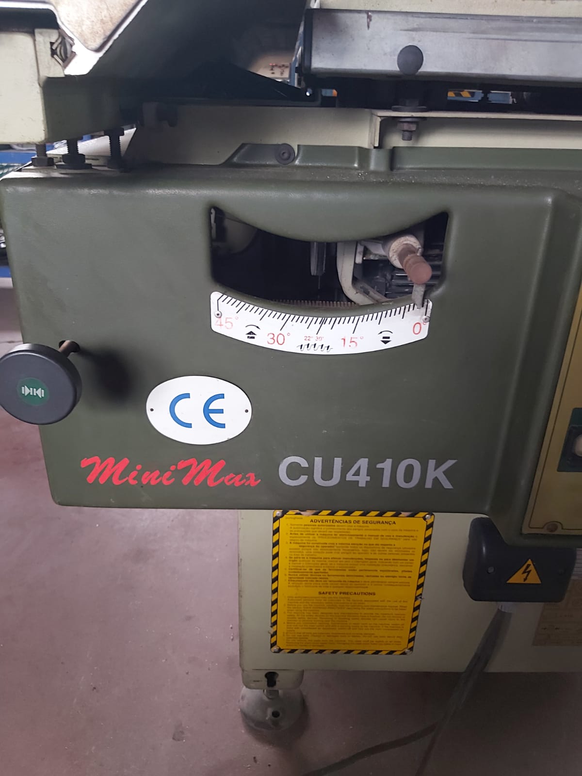 Scie à format MiniMax CU/410K