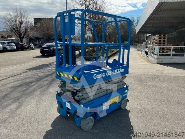 Scissor Lifts Genie GS-1432m E-Drive - inkl. AGM Batterien