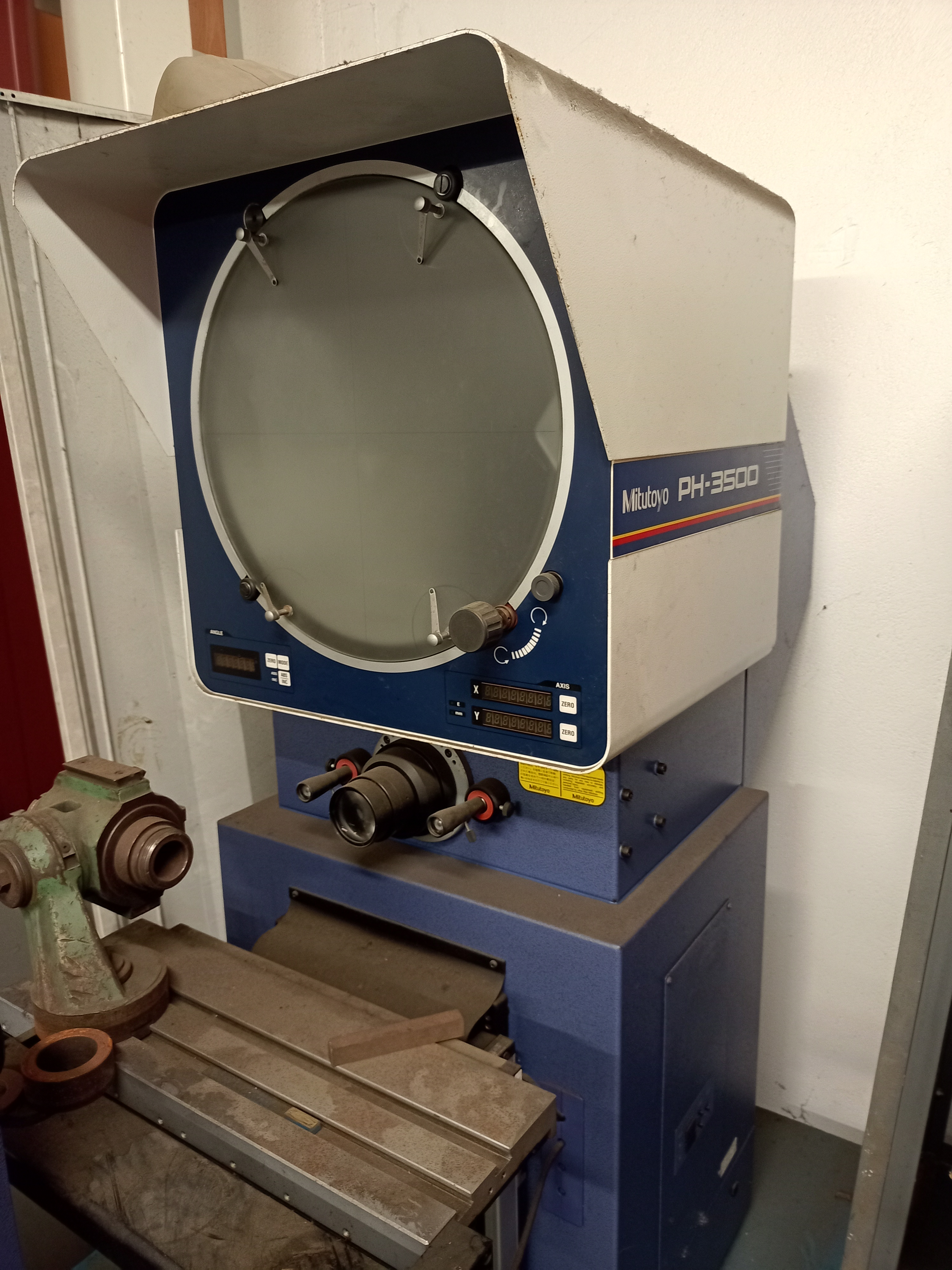 Projecteur de profil Mitutoyo PH-3500